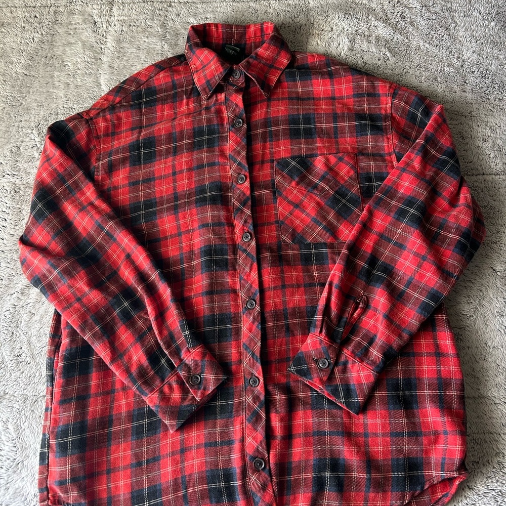 Wild Fable Red and Black Plaid Button Down Shirt